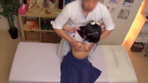 Hidden camera records a massage turned into a nice sex